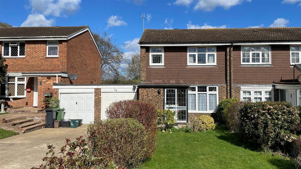 Granby Park Road, West Cheshunt 3 bed end of terrace house for sale £