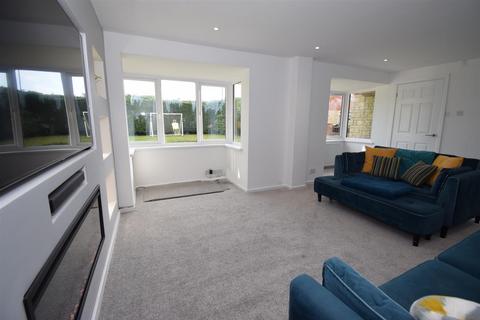 28 Braemar Drive, South Shields, NE34 7TZ