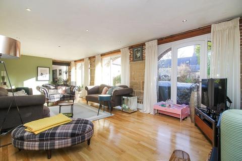 4 bedroom barn conversion for sale - Holywell, Whitley Bay