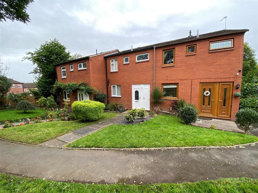 4 Lomond Road, Sedgley 3 bed terraced house £795 pcm (£183 pw)
