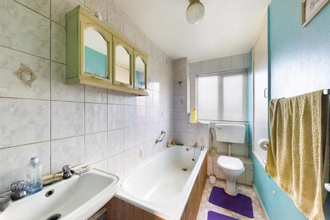 40 Applegarth, New Addington, Croydon, CR0 9DB