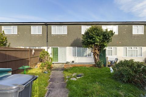 40 Applegarth, New Addington, Croydon, CR0 9DB