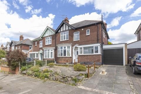 3 bedroom semi-detached house for sale - Kingsway Road, Leicester