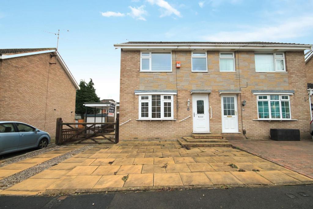 Kingsley Park Mews, Harrogate, HG1 4RP 3 bed semidetached house for