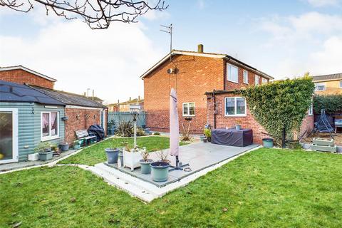 4 bedroom semi-detached house for sale - Highfield Avenue, Driffield