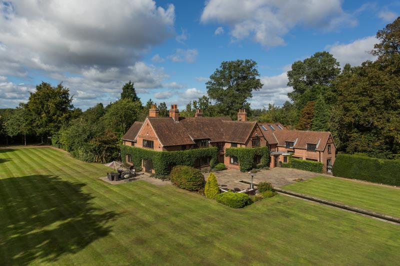 Garth, York 7 bed house £3,500,000