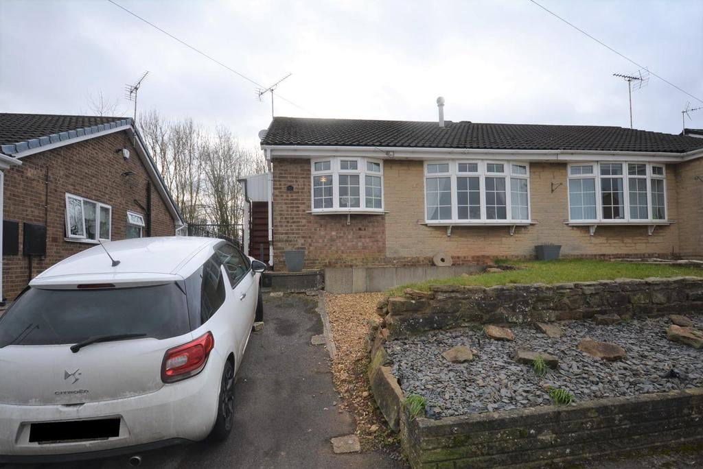 Ridgeway, Clowne, Chesterfield, S43 4BD 2 bed semidetached bungalow