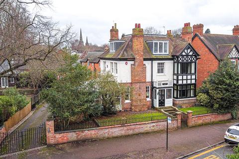 5 bedroom detached house for sale - St. Chads Road, Lichfield