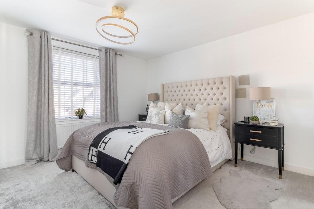 Master Bedroom - A.jpg