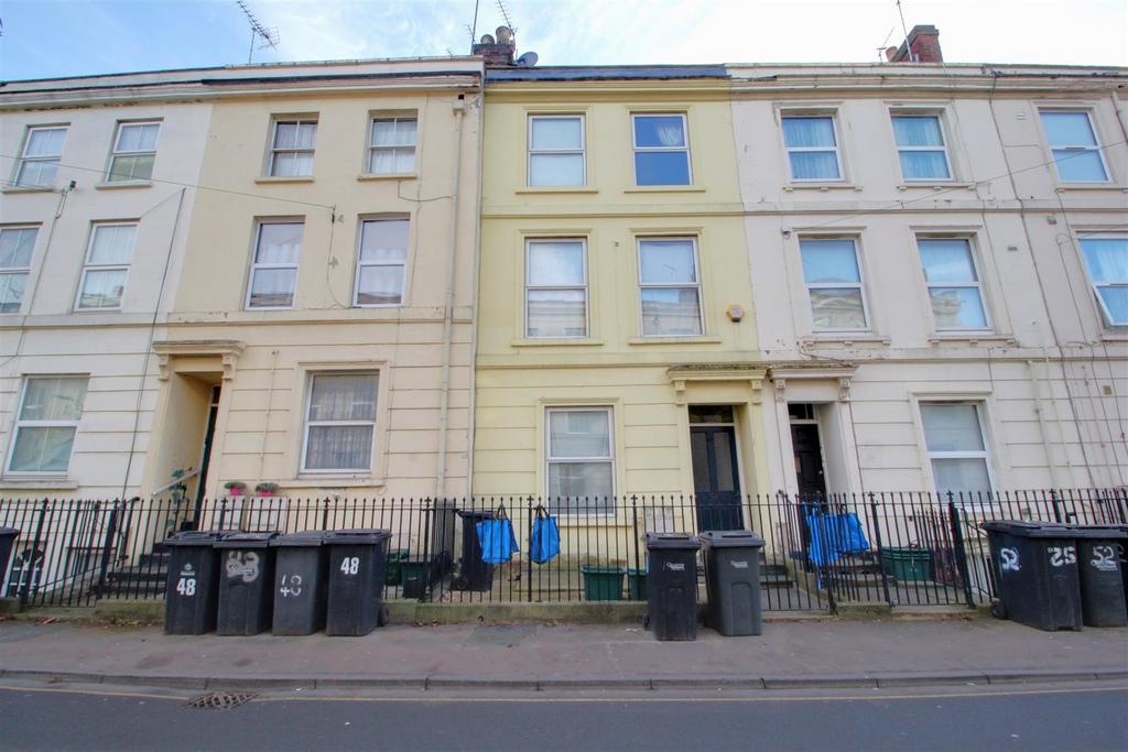 Wellington Street, Gloucester 4 bed terraced house for sale £285,000