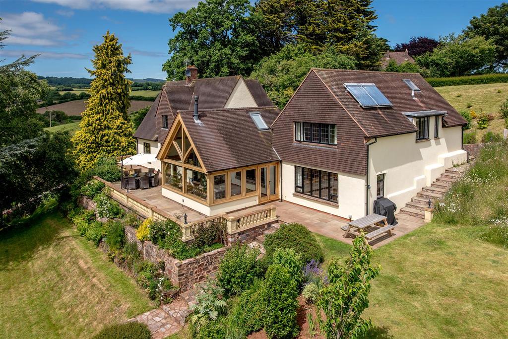 Ford Road, Taunton 5 bed detached house £1,150,000