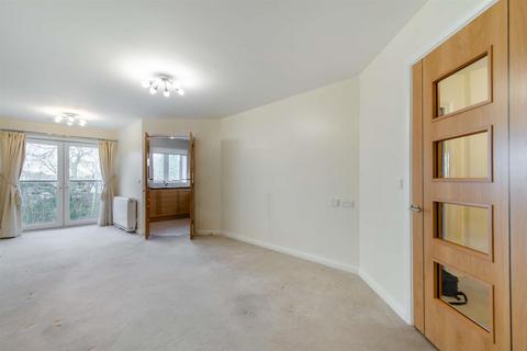 1 bedroom apartment for sale, Squirrel Way, Shadwell, Leeds