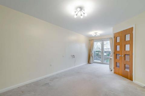 1 bedroom apartment for sale, Squirrel Way, Shadwell, Leeds