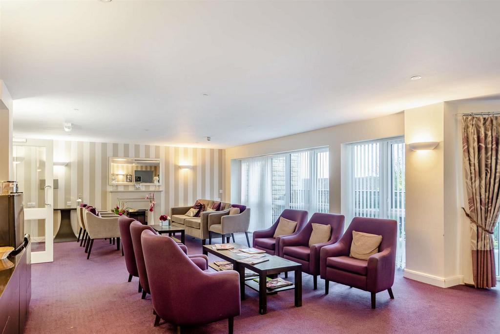 Homeowners Lounge