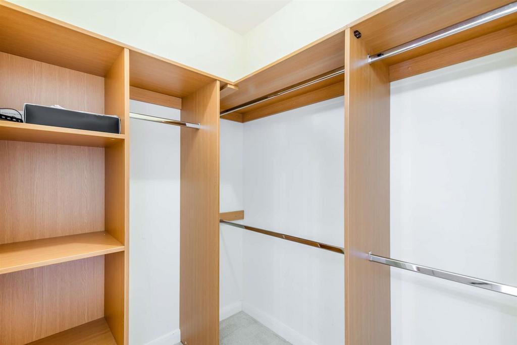 Walk in Wardrobe