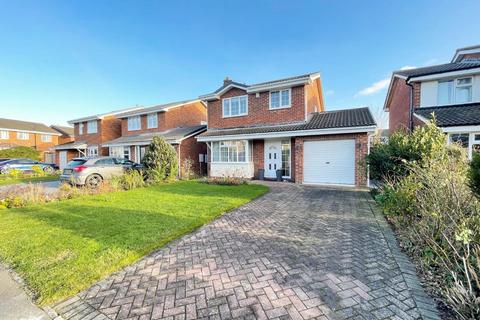 33 Ark Royal Close, Seaton Carew, Hartlepool, TS25 1DH