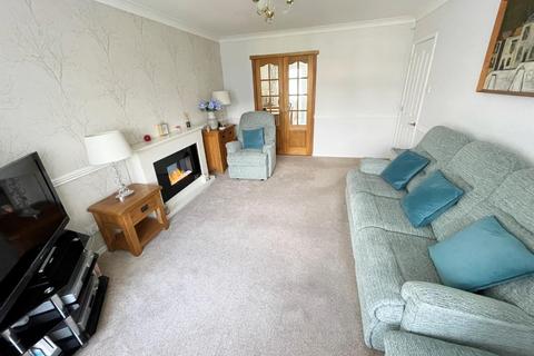 33 Ark Royal Close, Seaton Carew, Hartlepool, TS25 1DH