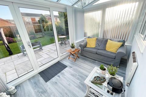 33 Ark Royal Close, Seaton Carew, Hartlepool, TS25 1DH