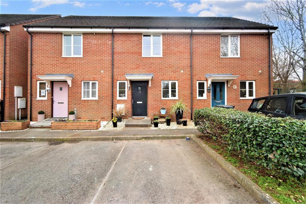 Malin Parade, Portishead 2 bed terraced house £320,000