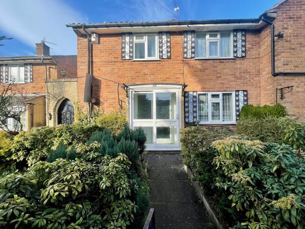 Arlescote Road, Solihull 3 bed terraced house £220,000