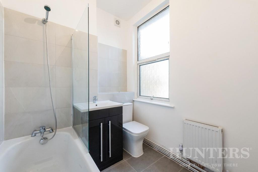 76 B White Hart Lane N17 8 HP-6.jpg
