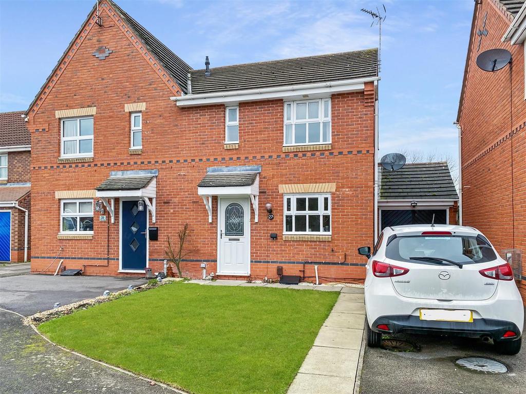 The Ivies, Farndon Road, Newark 3 bed semidetached house £220,000