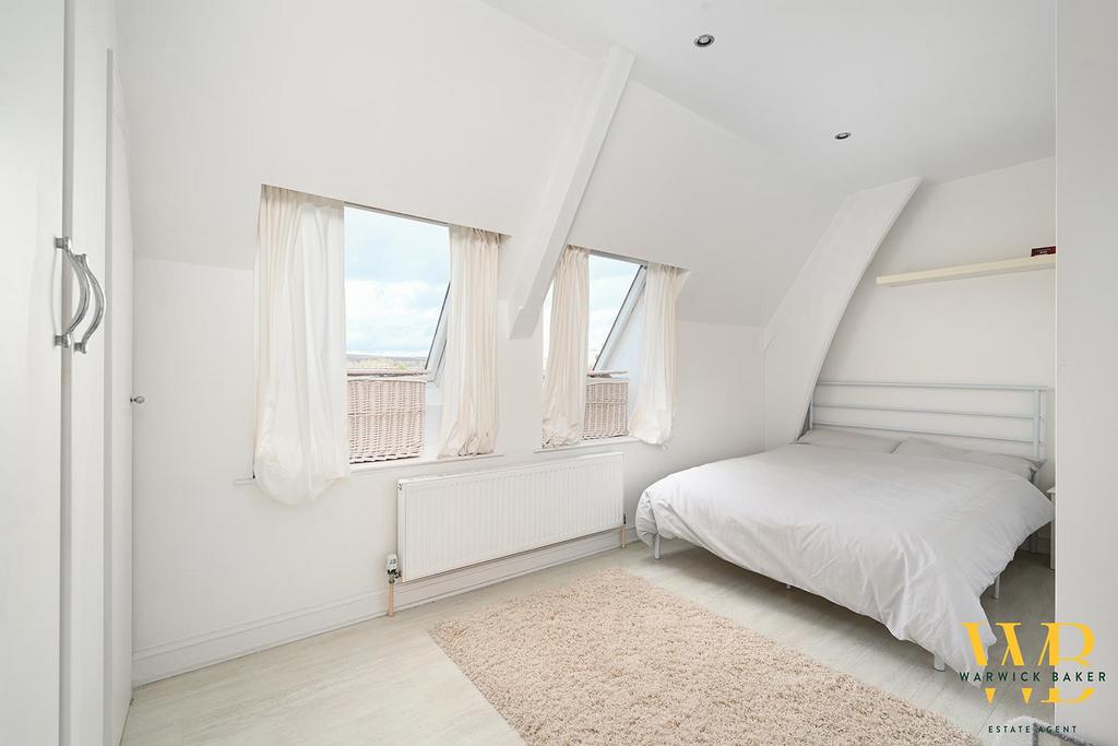 F3-st-john-s-court (5).jpg