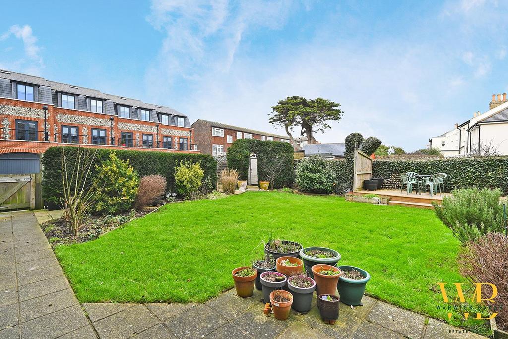 F3-st-john-s-court (15).jpg