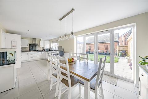 4 bedroom detached house for sale - Newton View, Flitwick, Bedfordshire, MK45