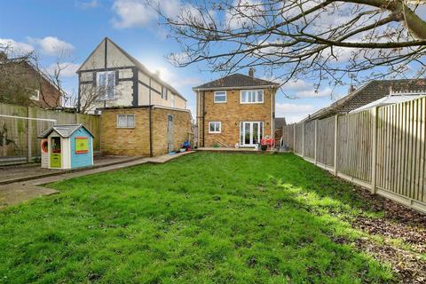 5 Clover Rise, Whitstable, CT5 3HA