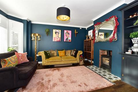5 Clover Rise, Whitstable, CT5 3HA