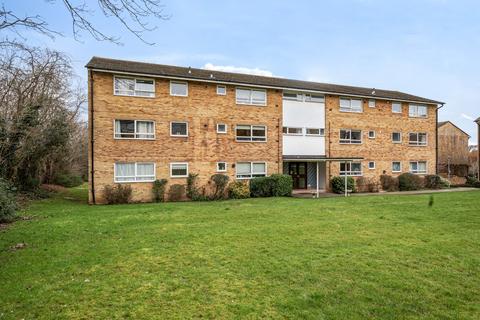 3 bedroom flat for sale, The Shimmings, Boxgrove Road, Guildford, GU1