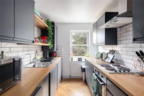 Flat C, 34 Brookfield Road, Hackney, London, E9 5AH
