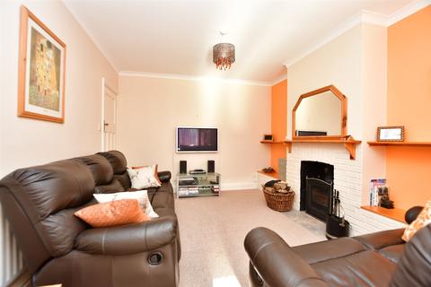7 Allison Avenue, Gillingham, ME7 3BZ
