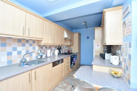 7 Allison Avenue, Gillingham, ME7 3BZ