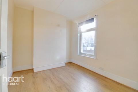 63 James Street, Sheerness, ME12 2QE