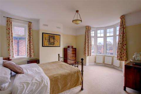 57 Bittell Road, Barnt Green, Birmingham, B45 8LX
