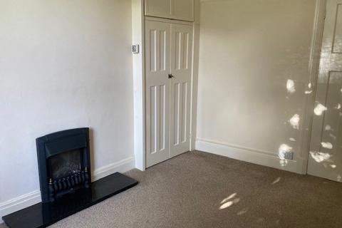 1 bedroom ground floor flat to rent - Lloyd Thomas Court, Townhill, Swansea. SA1 6AH