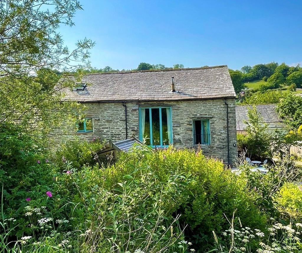 Crosby Garrett, Kirkby Stephen, Cumbria, CA17 4 bed detached house for