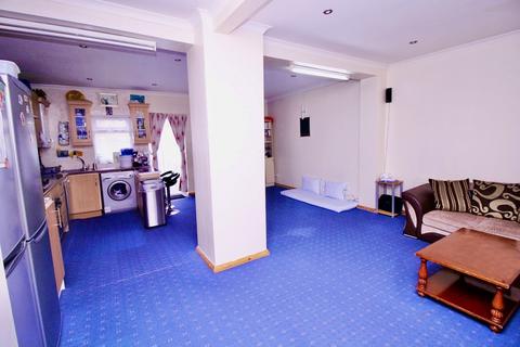 3 bedroom terraced house for sale - Cromwell Road, Hayes, Middlesex, UB3
