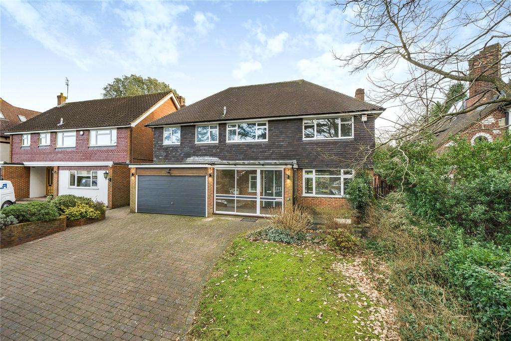 Park Farm Road, Bromley, BR1 4 bed detached house - £3,250 pcm (£750 pw)