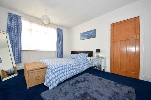 19 Leamington Road, Ryton On Dunsmore, Coventry, CV8 3FL