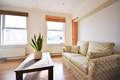 2 bedroom flat to rent, Brayards Road, Peckham, SE15