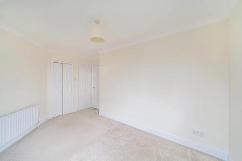 2 bedroom flat to rent, Norfolk House,  Stanmore,  HA7
