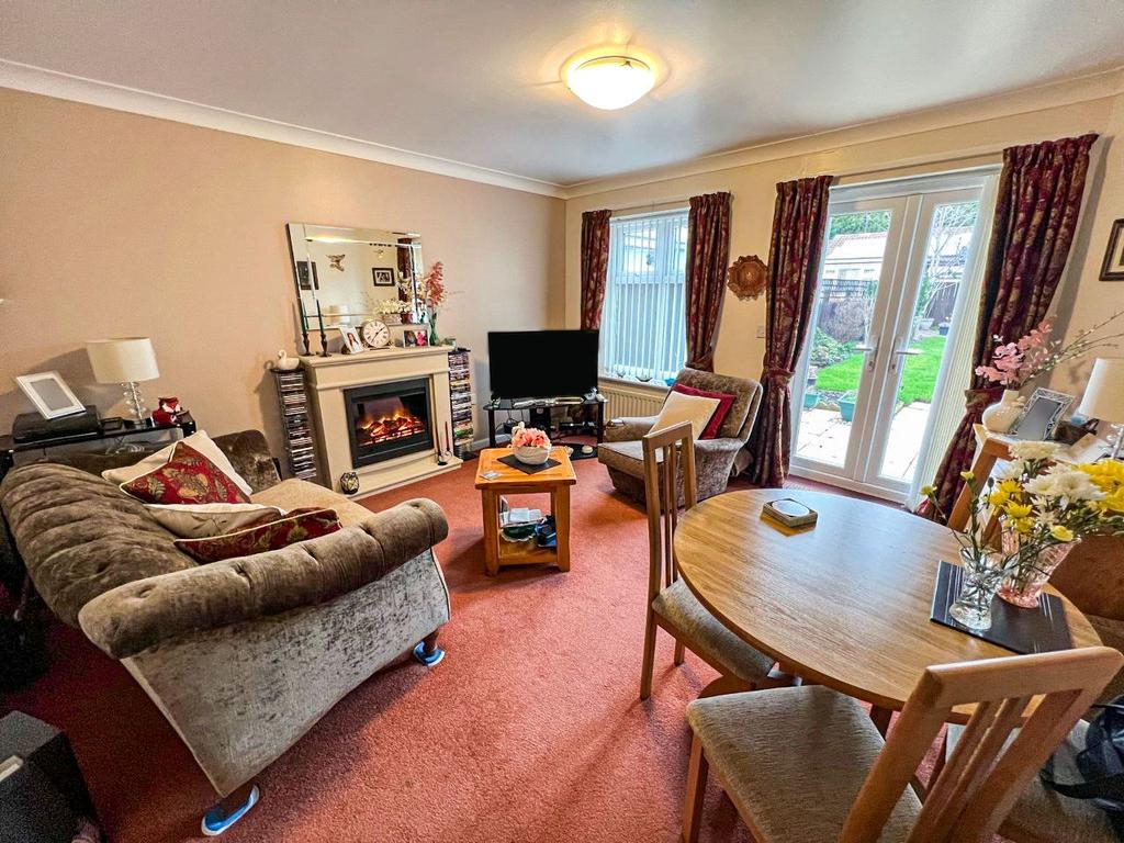 North Shields, Tyne and... 2 bed semidetached house £
