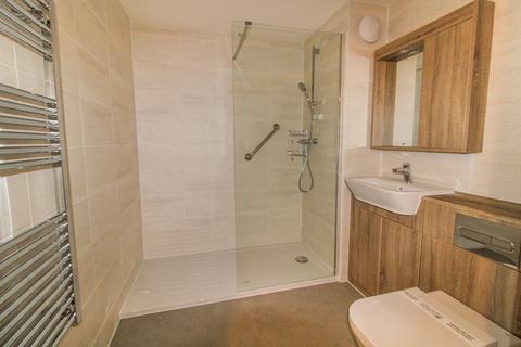 1 bedroom retirement property for sale, Victoria Road, Hampshire, GU14