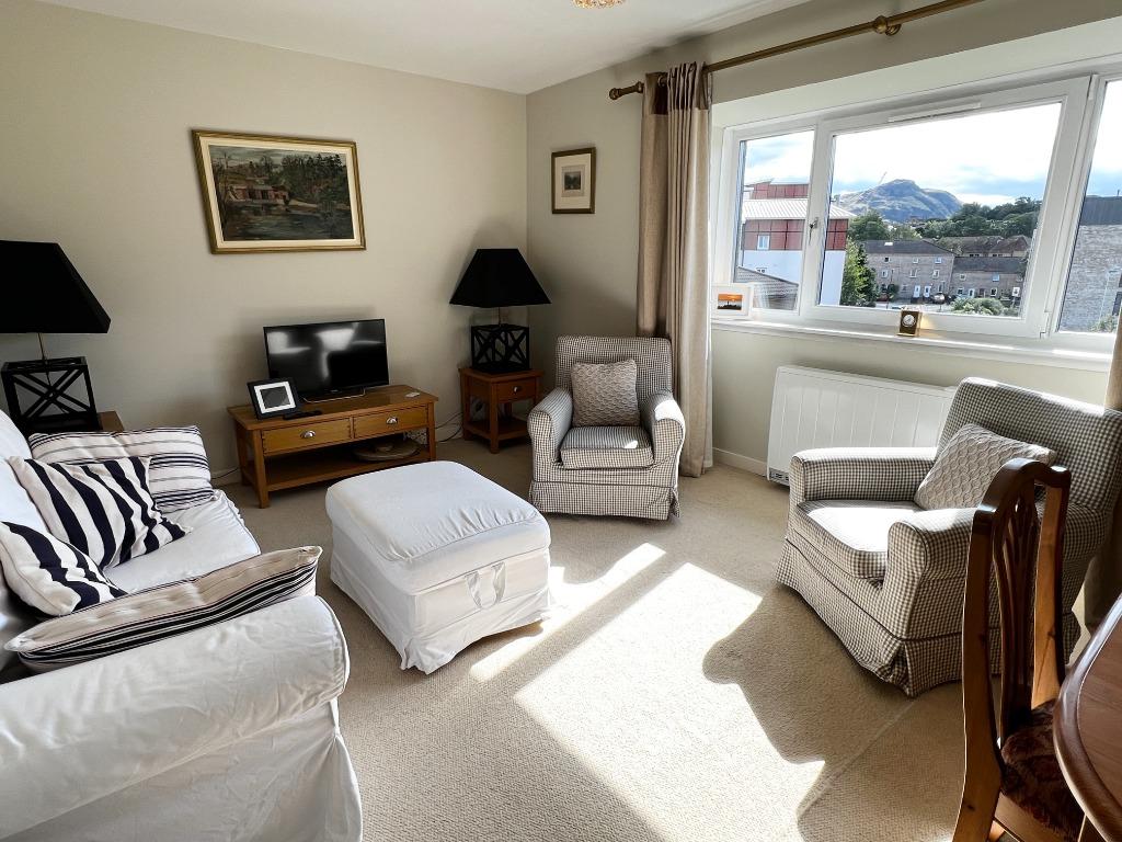 Allanfield, Brunswick Road, Hillside... 2 bed flat £975 pcm (£225 pw)
