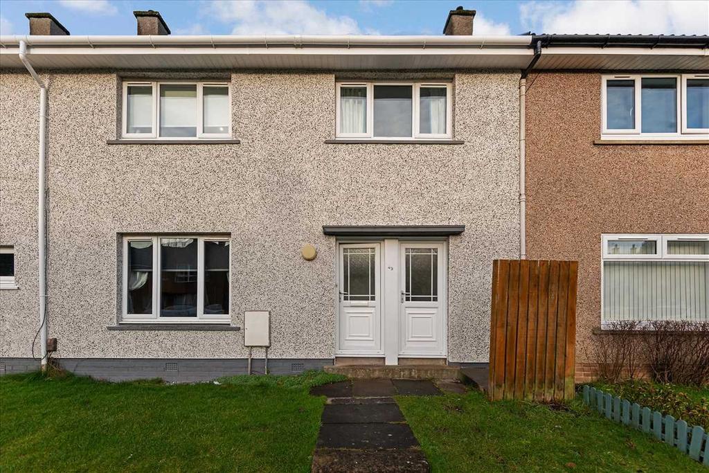 Raeburn Avenue, Calderwood, EAST... 3 bed terraced house £140,000