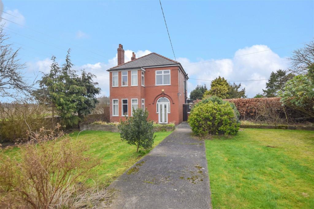 Cronton Road, Cronton, Widnes 3 bed detached house for sale £600,000