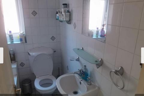 1 bedroom flat for sale, Hindes Road Harrow, Middlesex, HA1 1SL